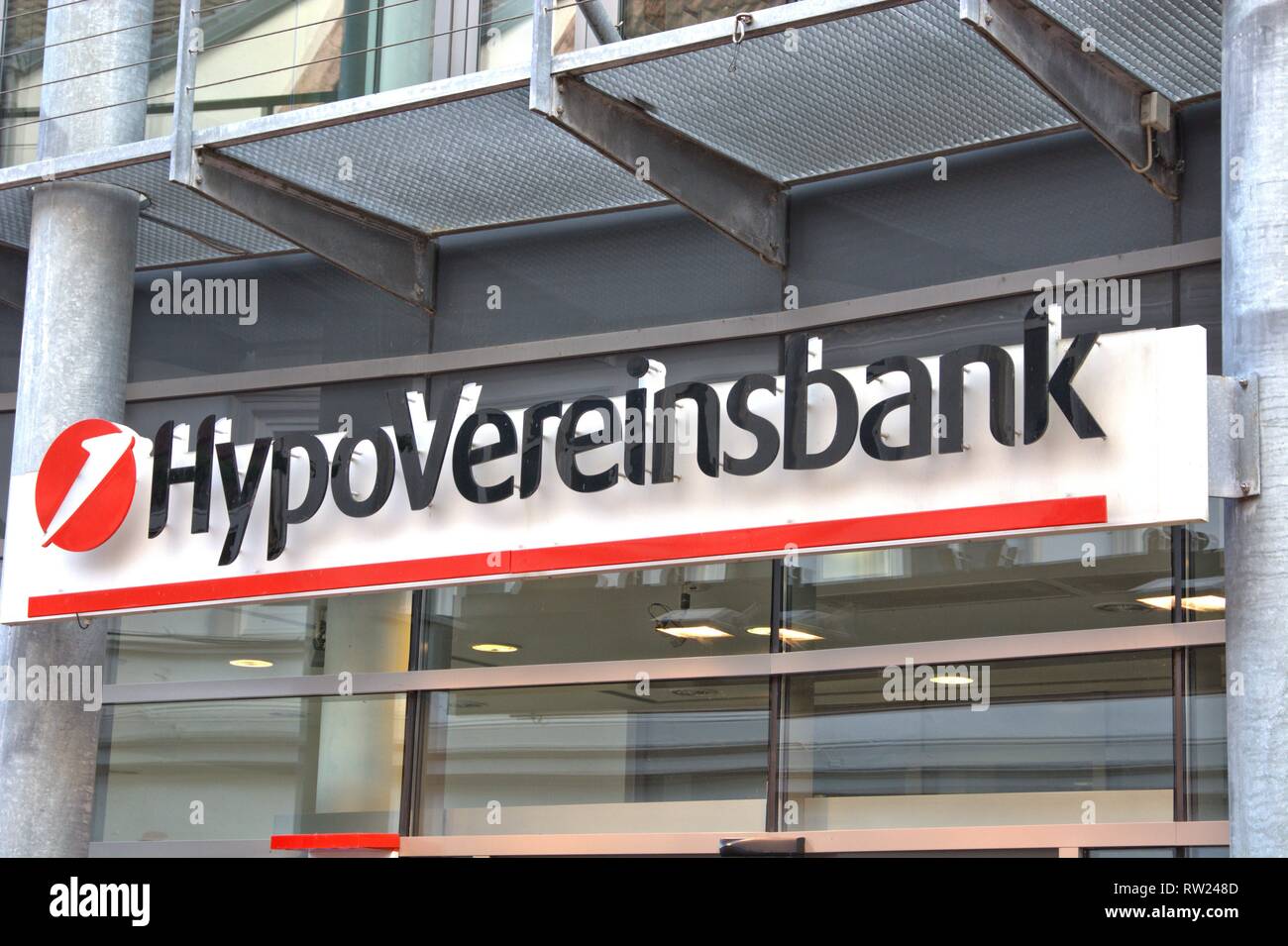 Ist die HypoVereinsbank die Unicredit Bank?