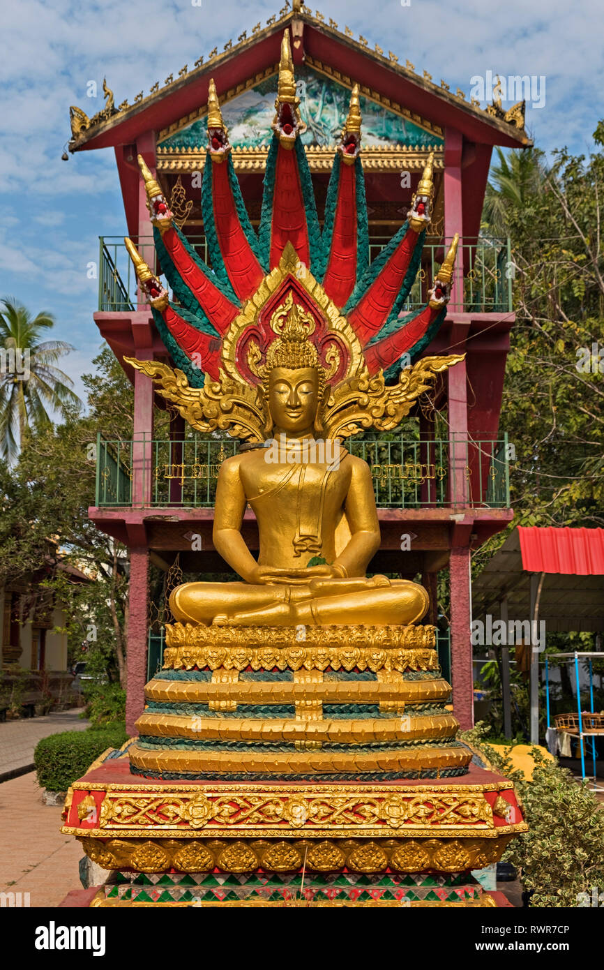 Estatua de Buda Wat Chanthaboury Vientiane en Laos Foto de stock