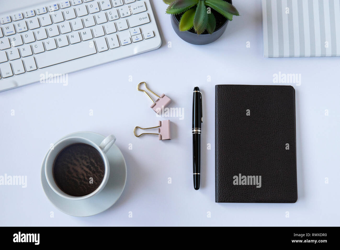 54+ Beautiful Blue Aesthetic Wallpaper Kariert Pictures