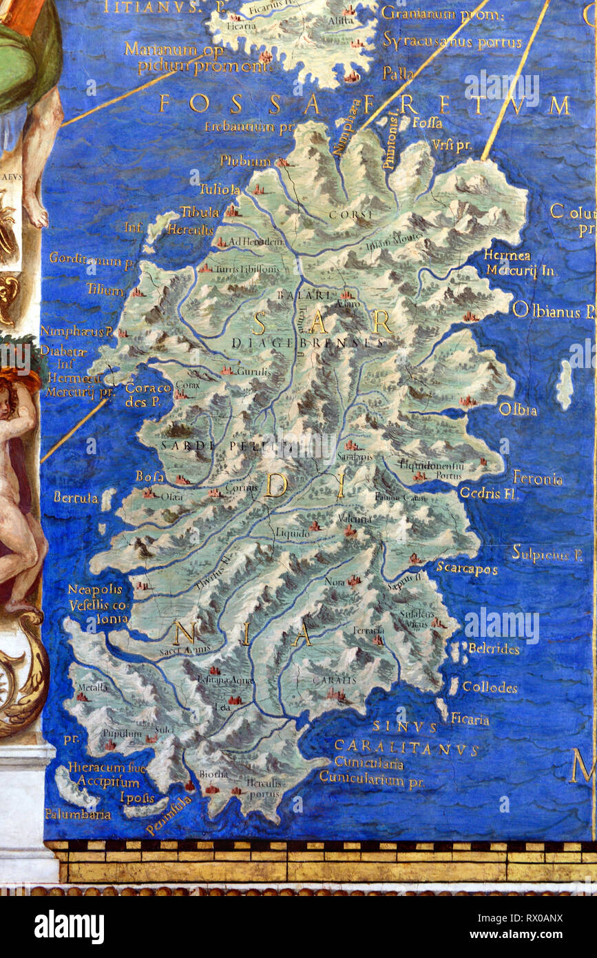 Vintage Mapa o Mapa antiguo de Cerdeña. Mapa de pared, fresco o la pintura de la pared en la galería de mapas (1580-83) sobre la base de los dibujos por Ignazio Danti Museos Vaticanos Foto de stock