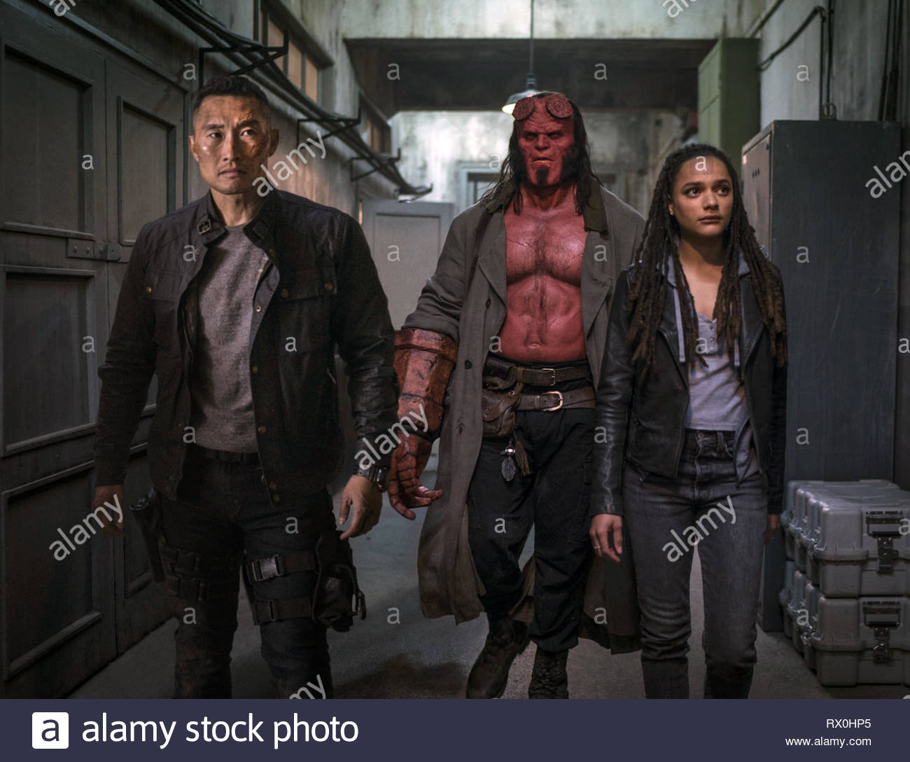 Videos Hellboy II: El Ejército Dorado Pelicula Completa En Español