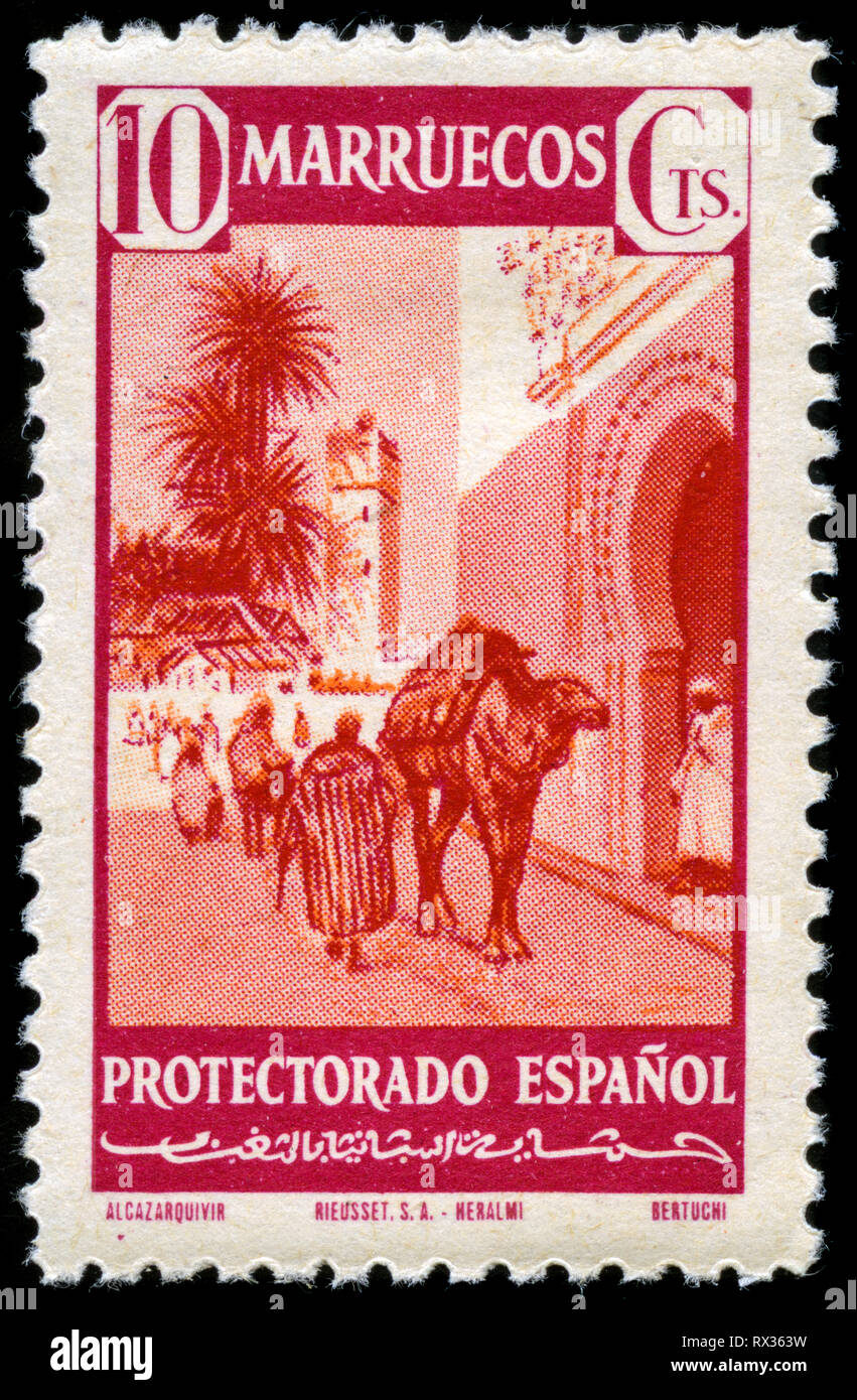 Sello de la antigua Marruecos español emitido en 1941 Fotografía de stock -  Alamy