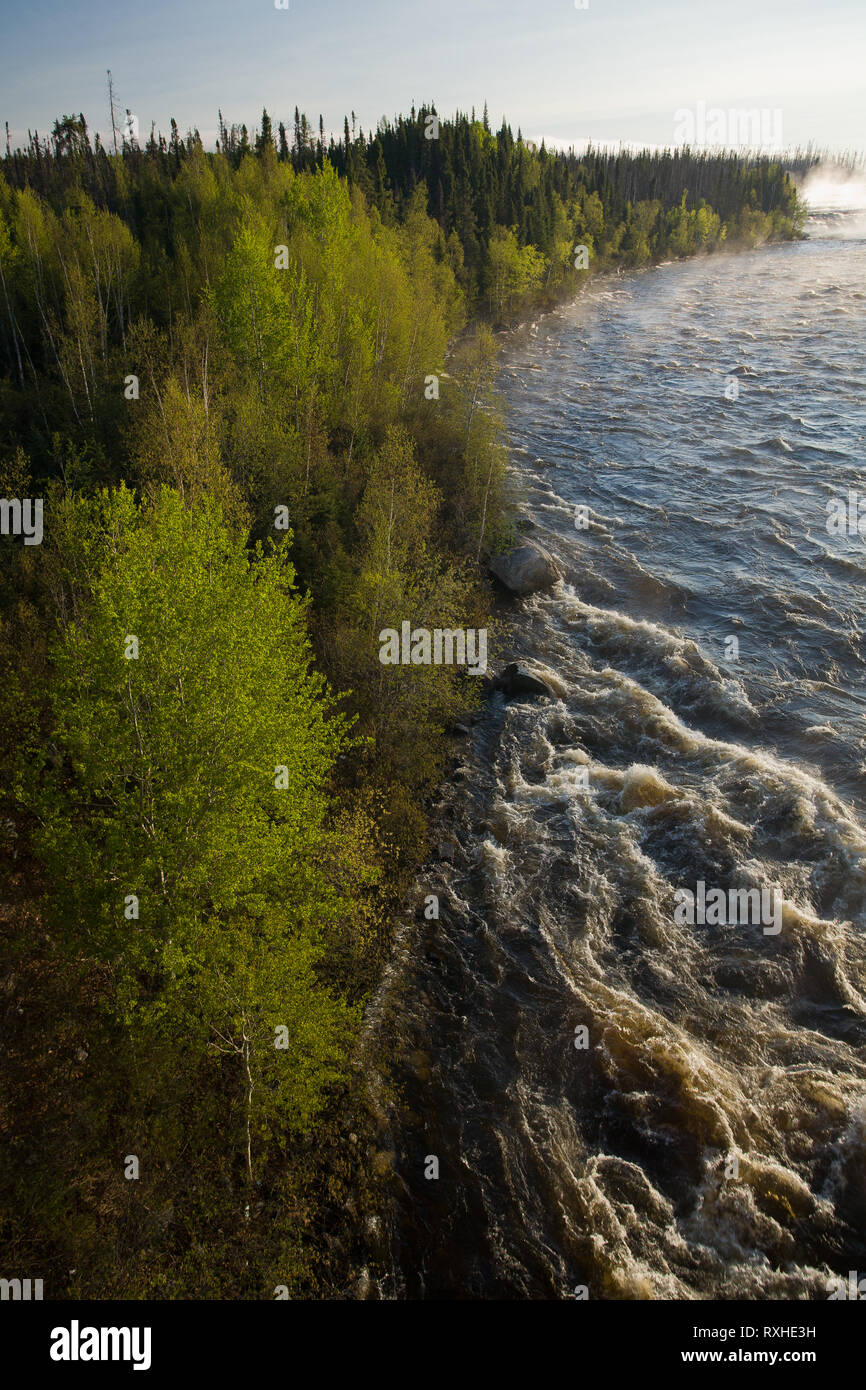 Rupert River, Eenou Astchee Territorio de James Bay, Quebec, Canadá Foto de stock