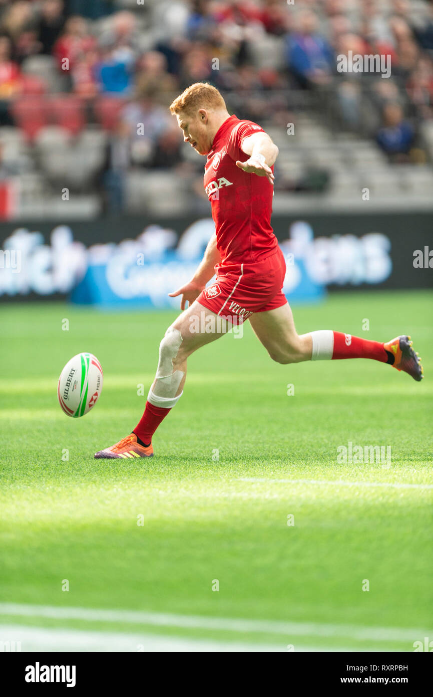 Vancouver, Canadá. El 10 de marzo, 2019. Connor Braid de Canadá kicking para una conversión contra España. 2019 HSBC Canadá Rugby Sevens - Día dos. El BC Place Stadium. © Gerry Rousseau/Alamy Live News Foto de stock