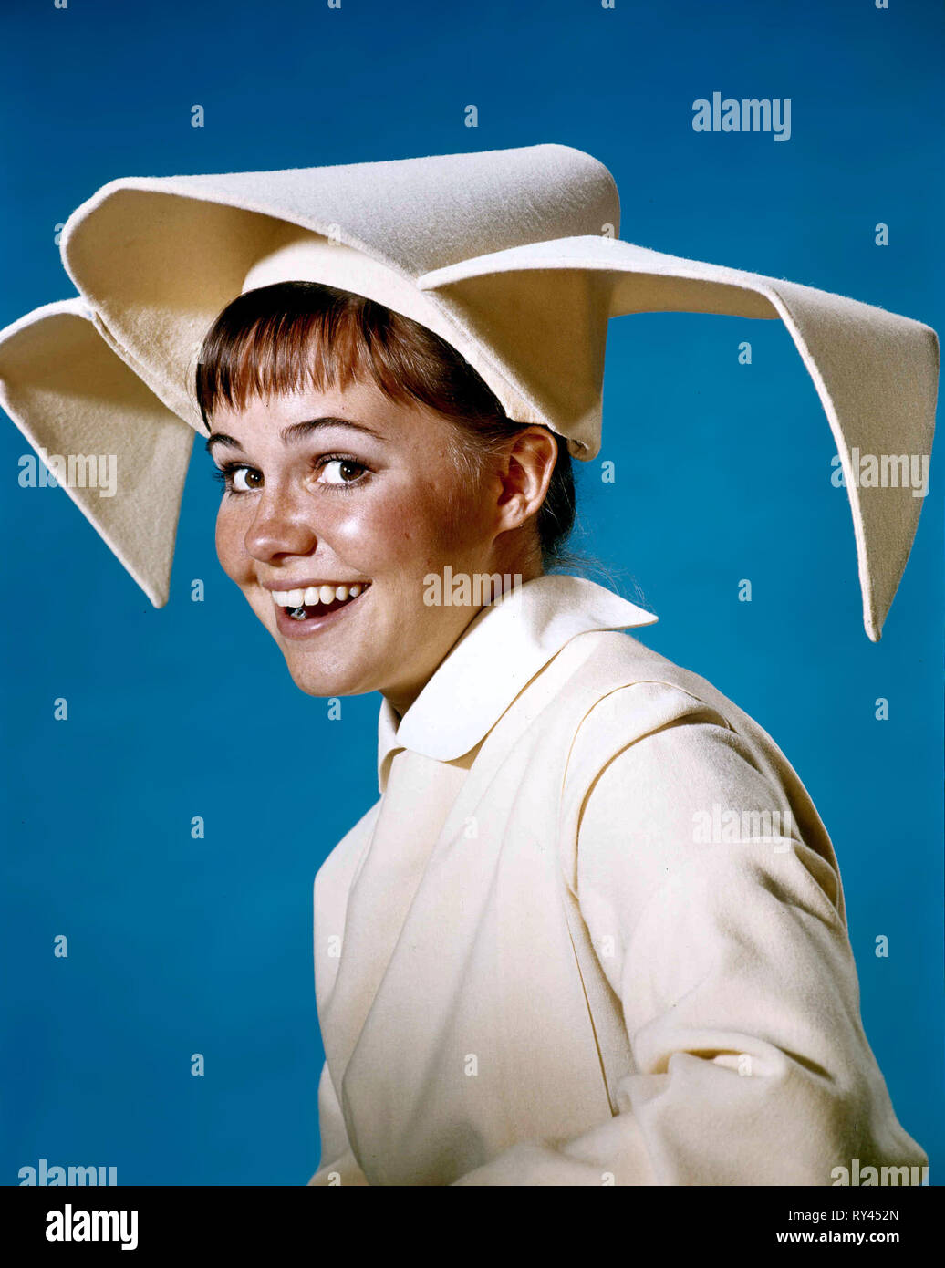 SALLY FIELD, el Flying Nun, 1967 Foto de stock