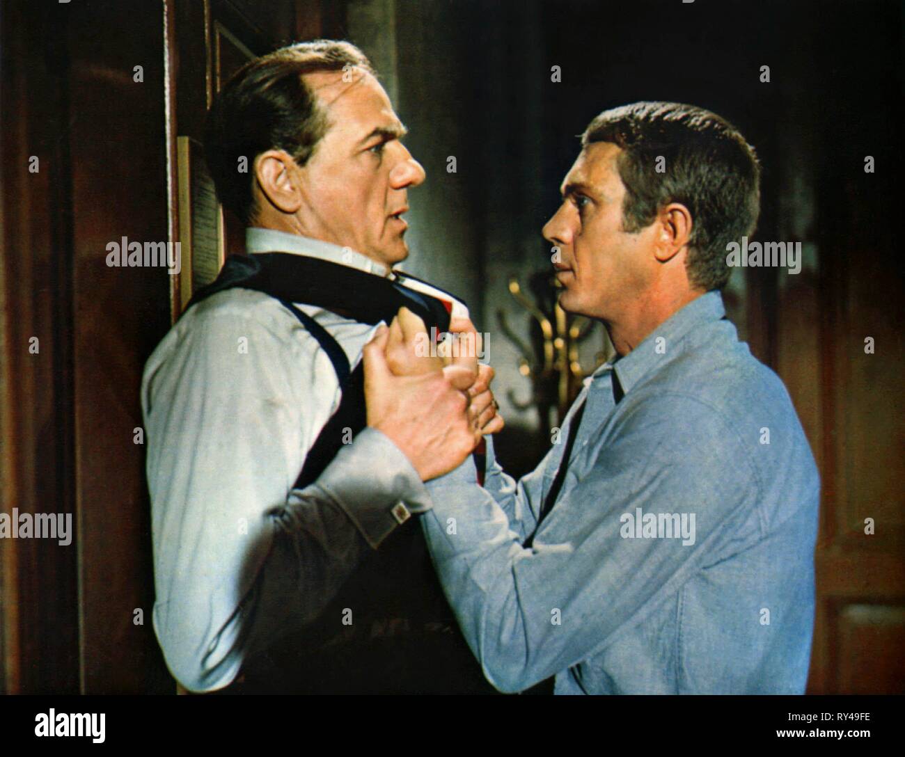 MALDEN,MCQUEEN, EL CINCINNATI KID, 1965 Foto de stock