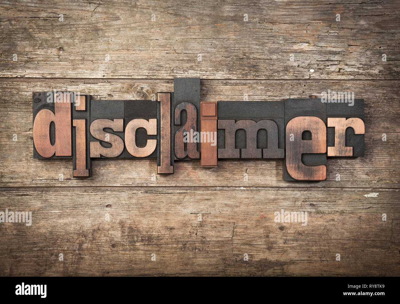 bloques de madera clásicos del alfabeto