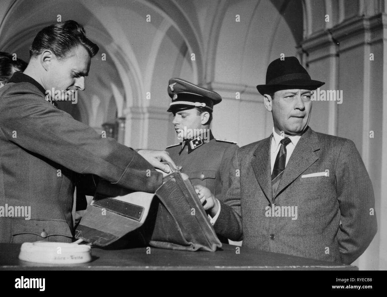 William Holden, el falso traidor, 1962 Foto de stock