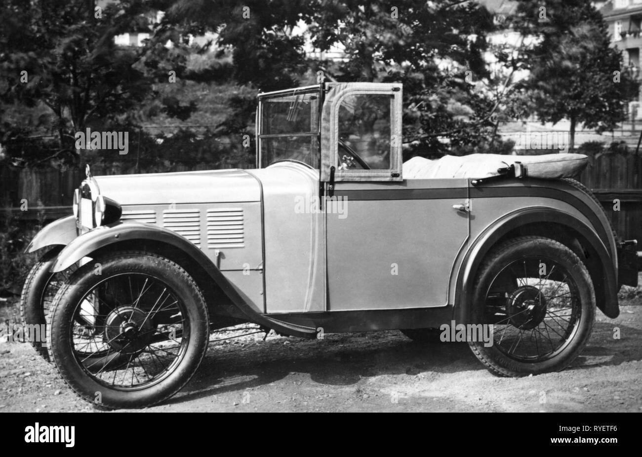 Transporte / Transporte, coche, vehículo variantes, BMW 3/15 PS 'Dixie', 1929, vista desde la izquierda, tarjeta postal, 1970-Clearance-Info Additional-Rights-Not-Available Foto de stock