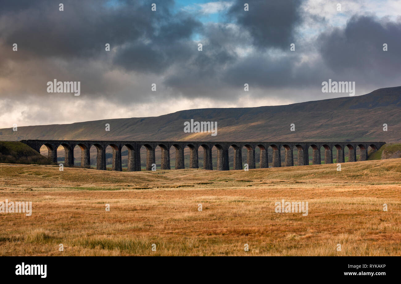 Ribbleshead Viaducto Ingleton, North Yorkshire. Foto de stock