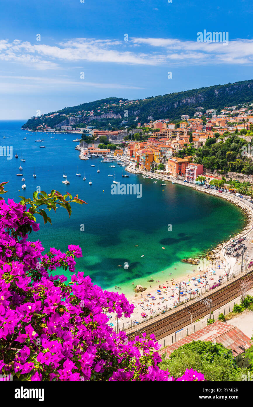 Villefranche sur Mer, Francia. Ciudad costera de la Riviera francesa (o Côte d'Azur). Foto de stock