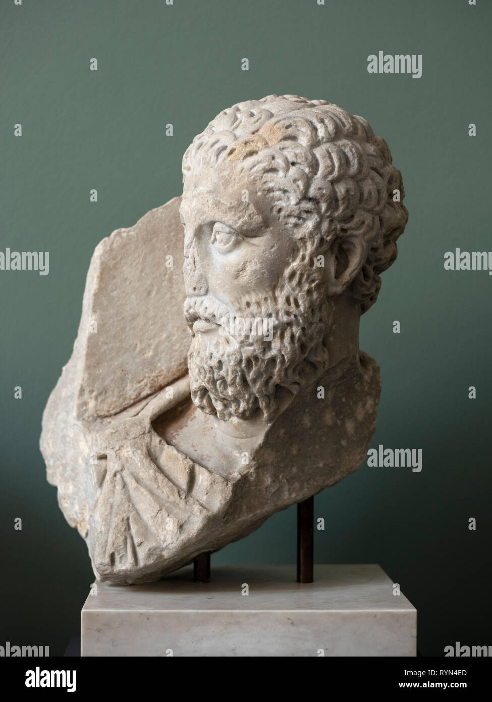 Copenhague. Dinamarca. Busto retrato del emperador romano Marcus Aurelius, Ny Carlsberg Glyptotek. Marcus Aurelius Antoninus Augustus (121 d.c. - 180 AD) Foto de stock