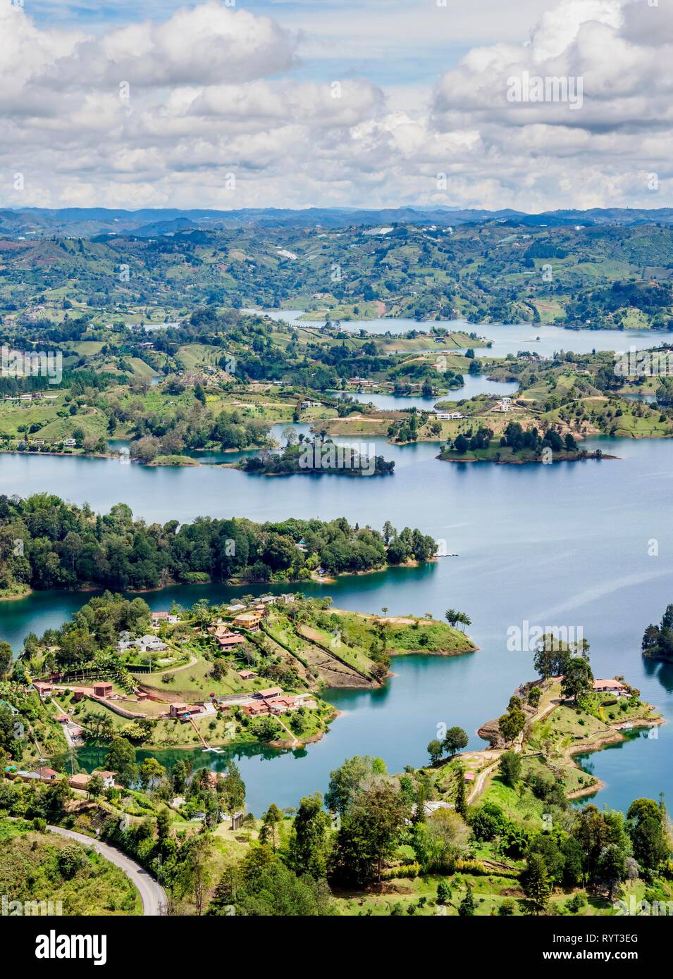 El Embalse del Penol, vista desde el Peñón de Guatape, Rock de Guatape ...