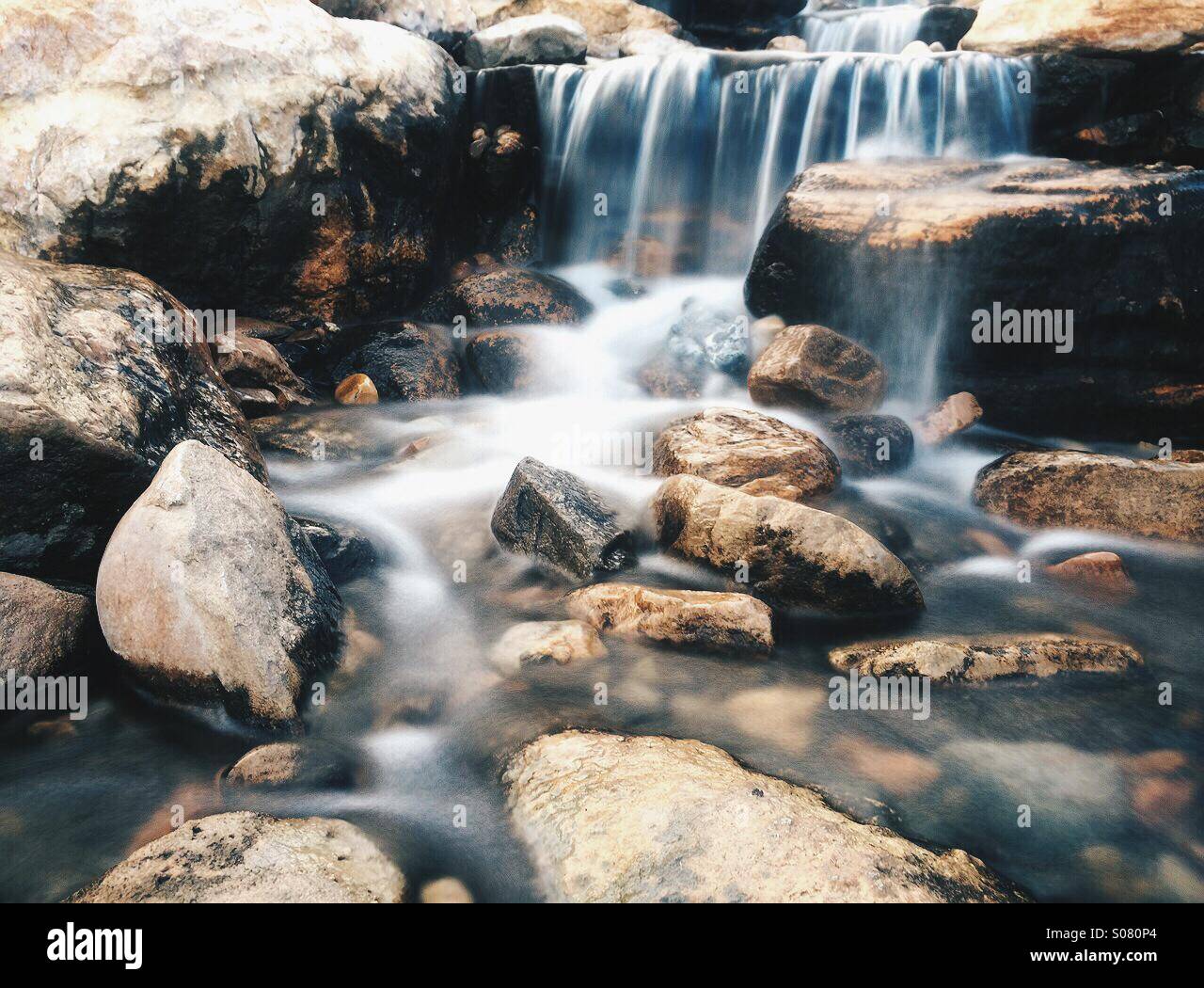 Una hermosa cascada Foto de stock
