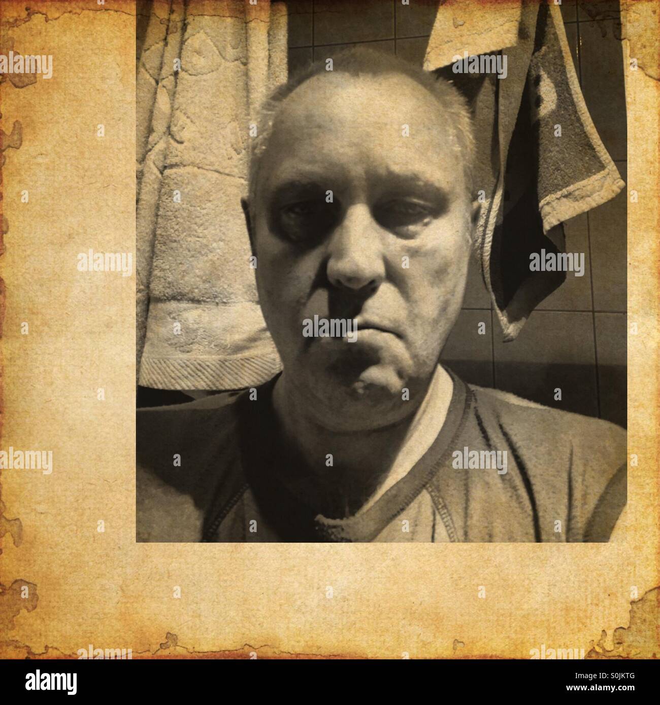Autorretrato con pelo recortado fotografías e imágenes de alta