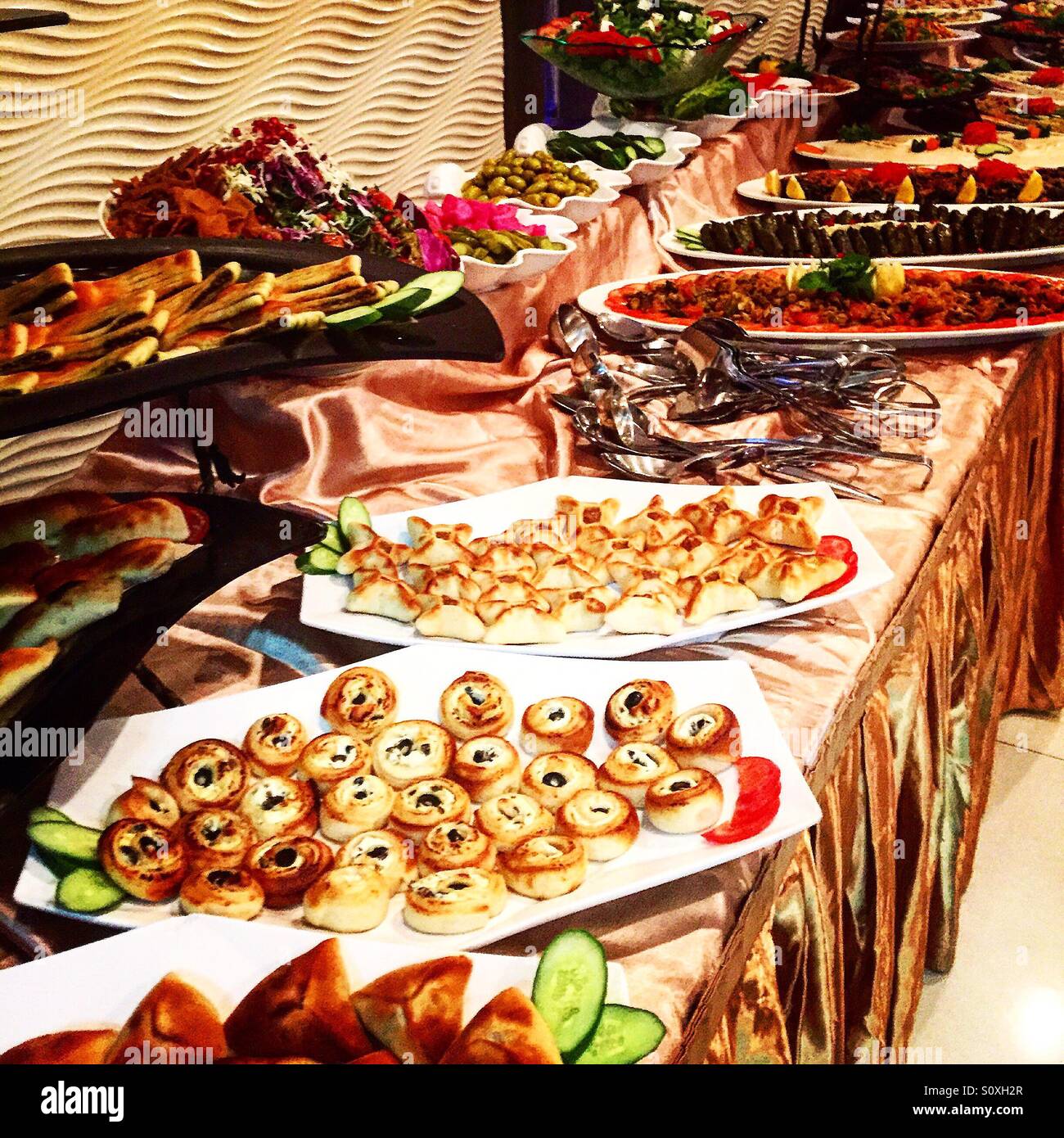 Tiempo Iftar celebrada durante el mes sagrado del Ramadán. Foto de stock