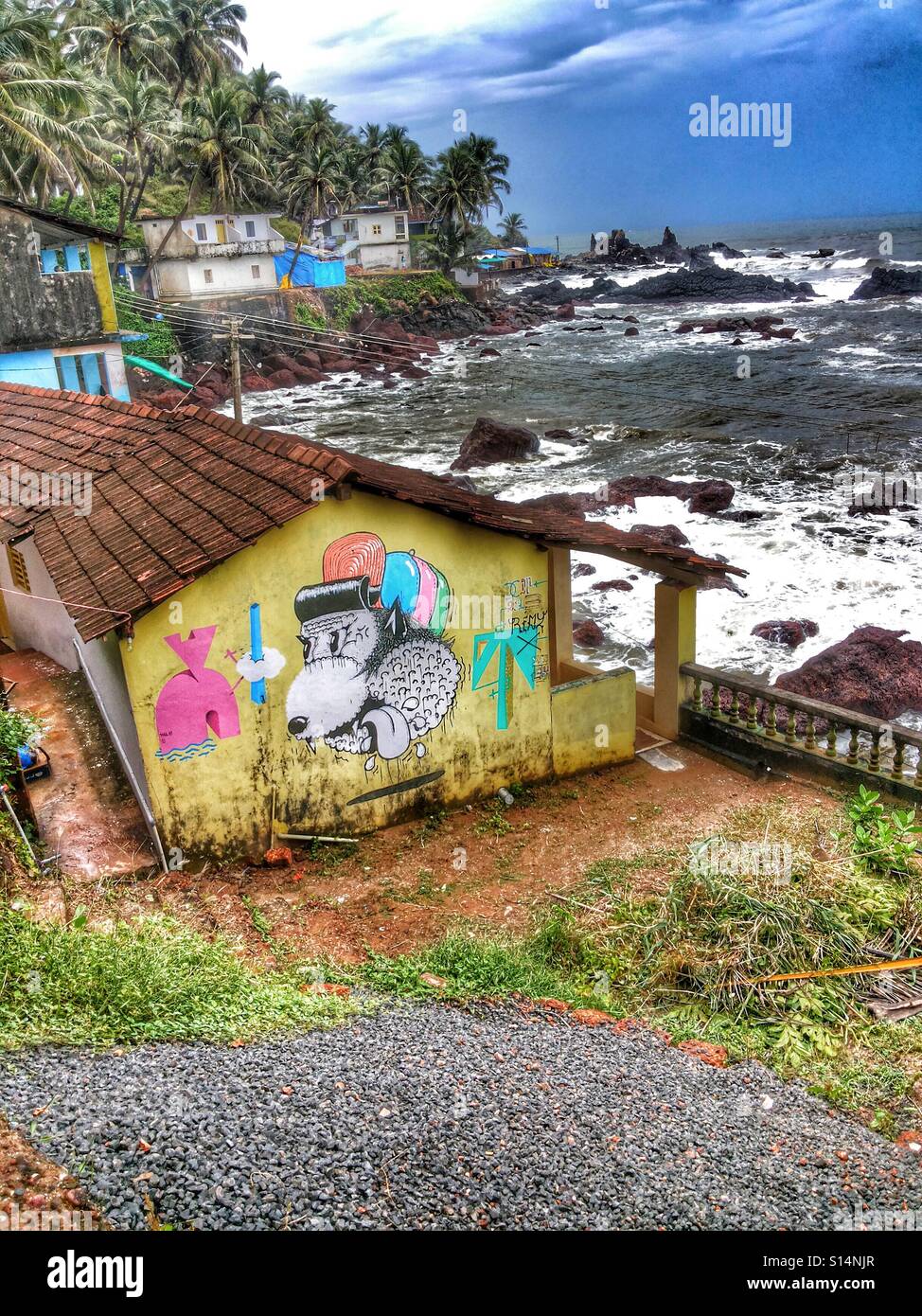 Download Pared de la casa de playa de arte For iPhone Free