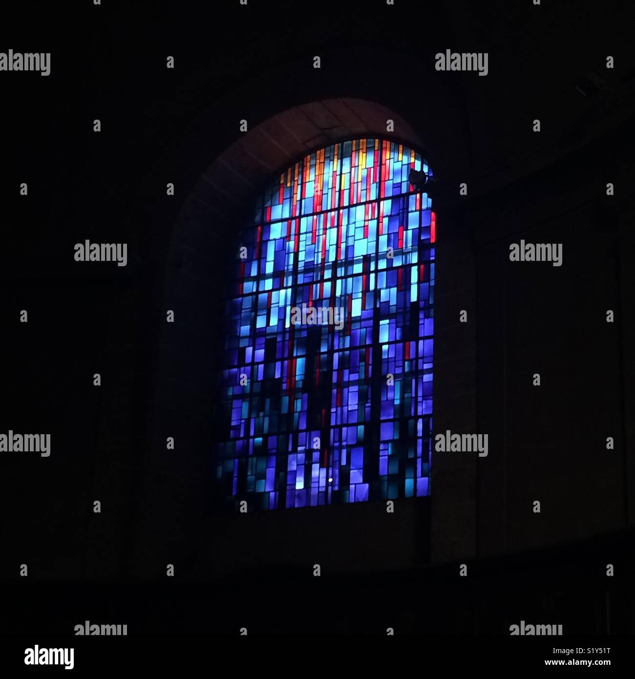 Incluso si usted no cree en Dios, ir a la Iglesia y disfrutar de las cosas bellas que fueron hechas por seres humanos Fotografía de stock - Alamy Incluso si usted no cree en Dios, ir a la Iglesia y disfrutar de las cosas bellas que fueron hechas por seres humanos Fotografía de stock - Alamy