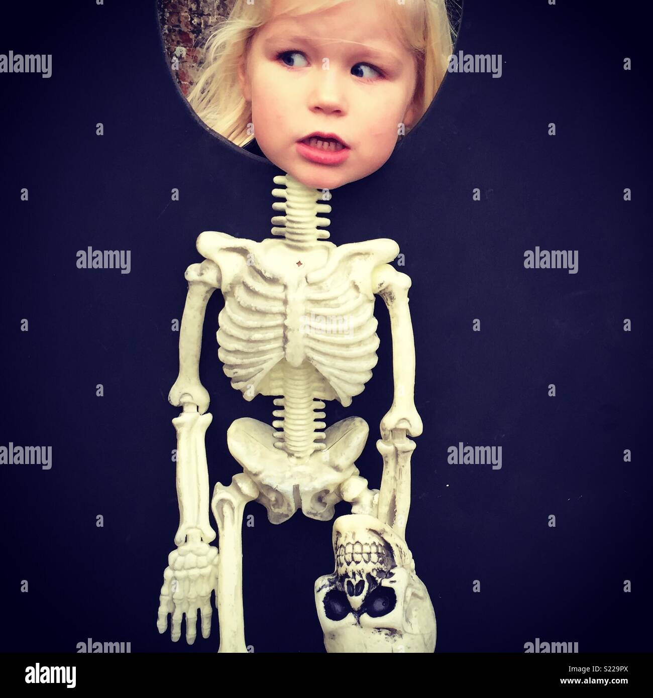 Spooky esqueleto Foto de stock