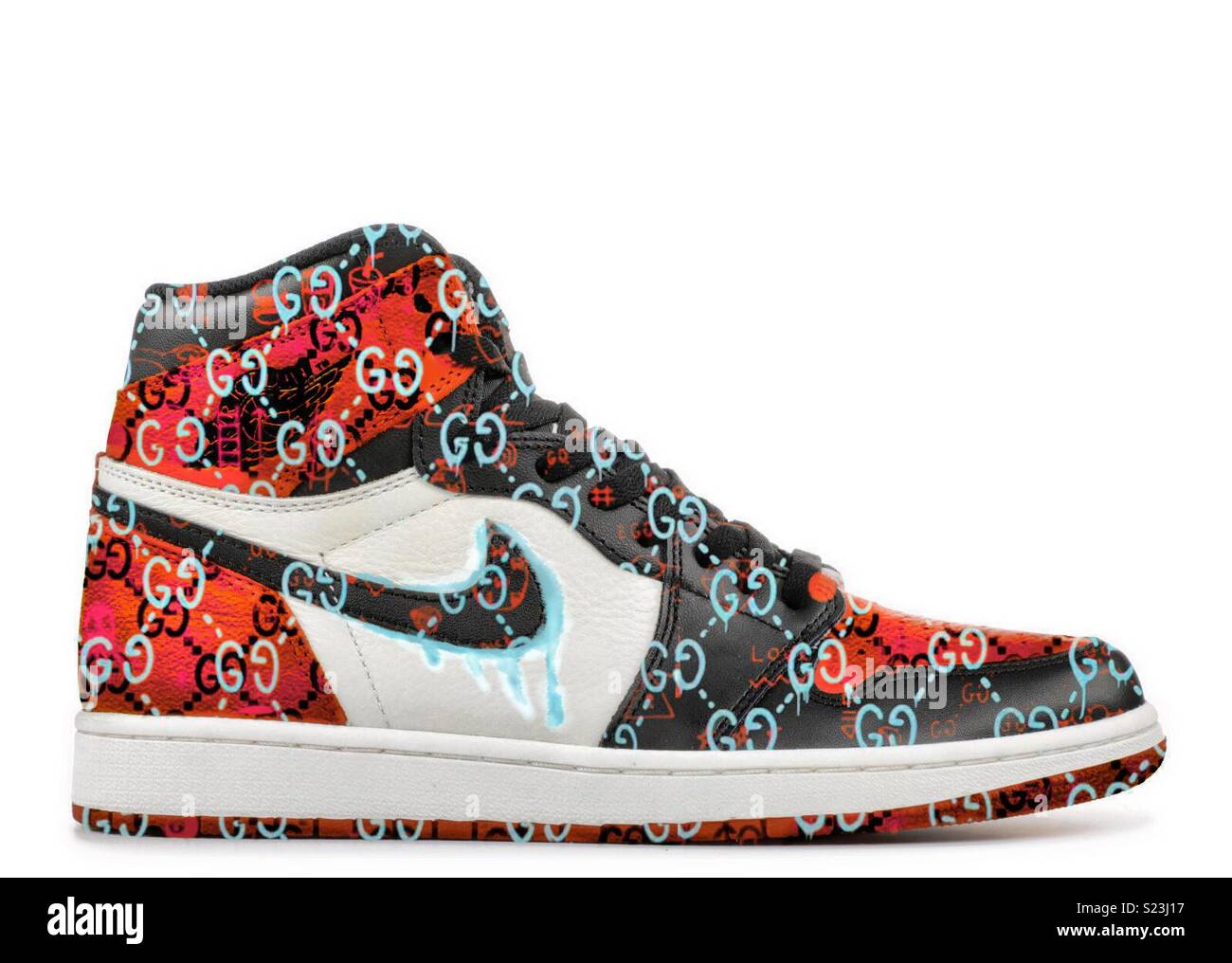 Gucci Personalizadas x x Nike Jordania patadas, golpear a mi @obsesión.24k para más Fotografía stock - Alamy