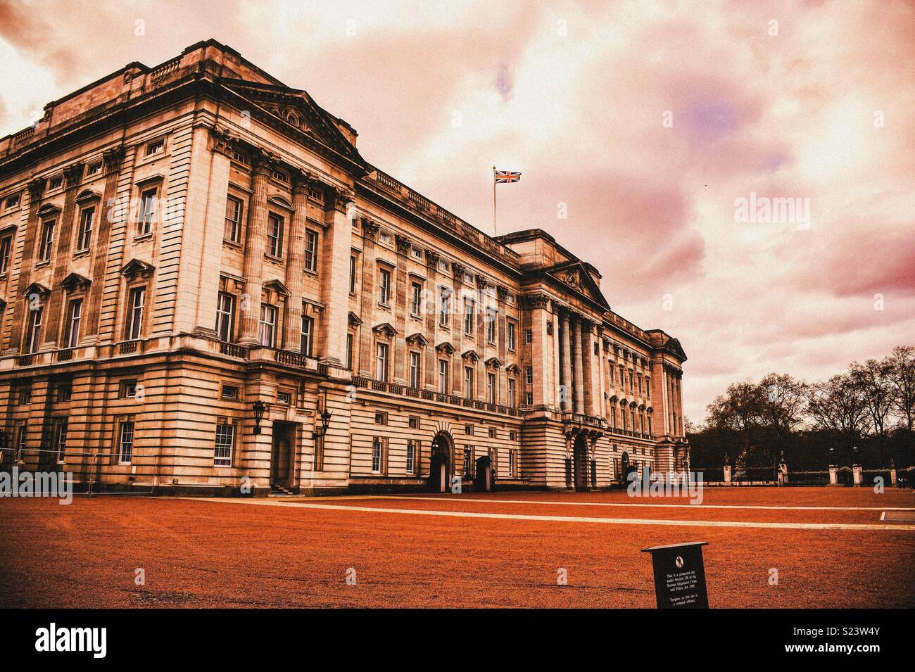 El Palacio de Buckingham, Londres #reina #HRM #royals #Londres Foto de stock