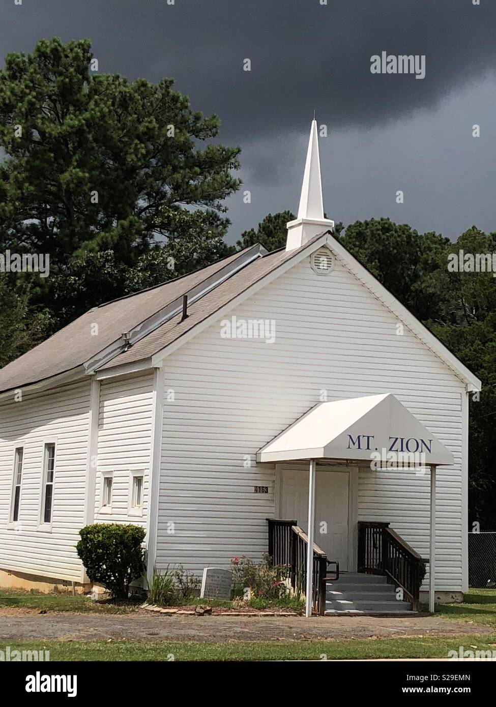 El monte de Sión Iglesia en Kennesaw, Georgia. Foto de stock