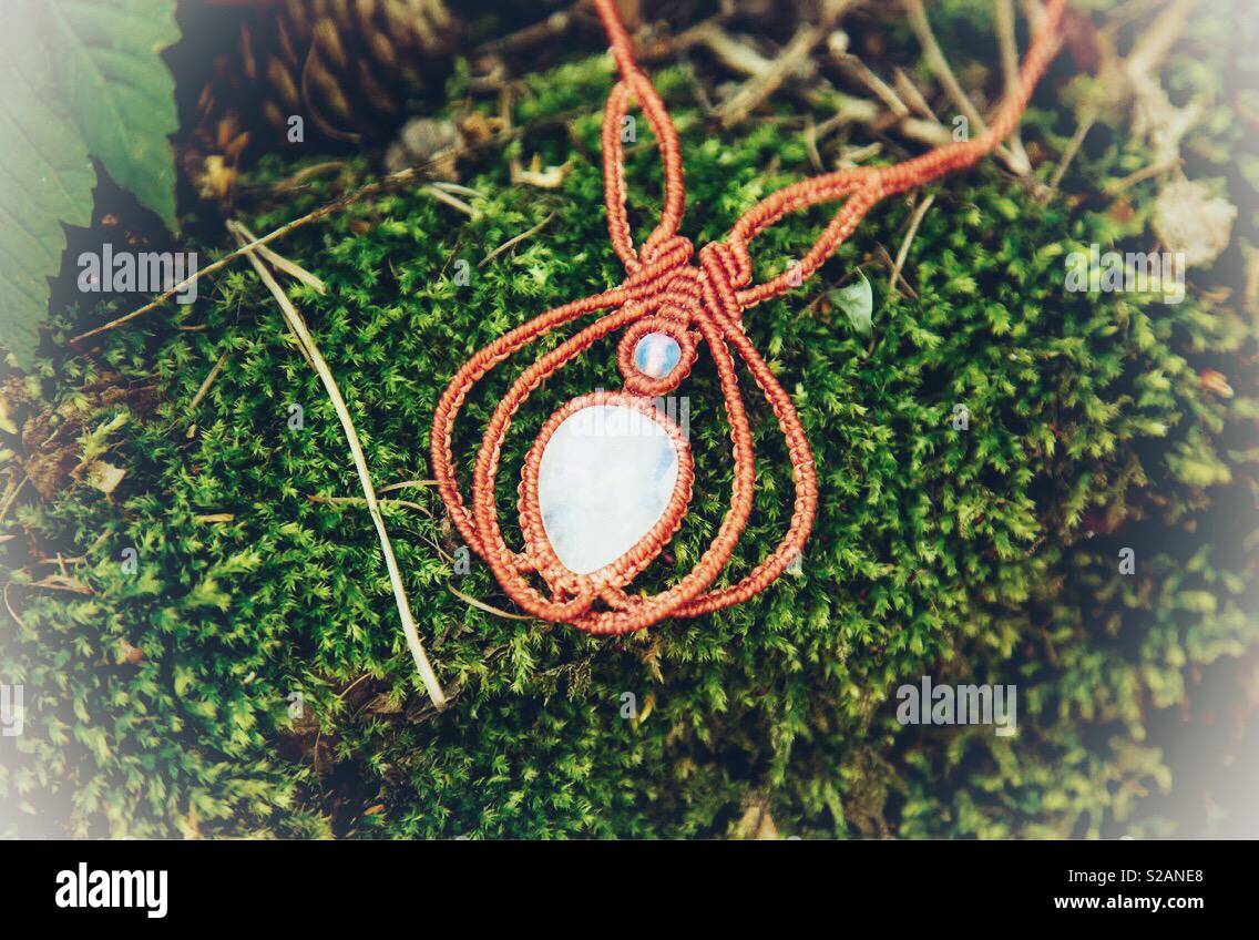 Macrame Collar Bisutería Fotografía de stock - Alamy