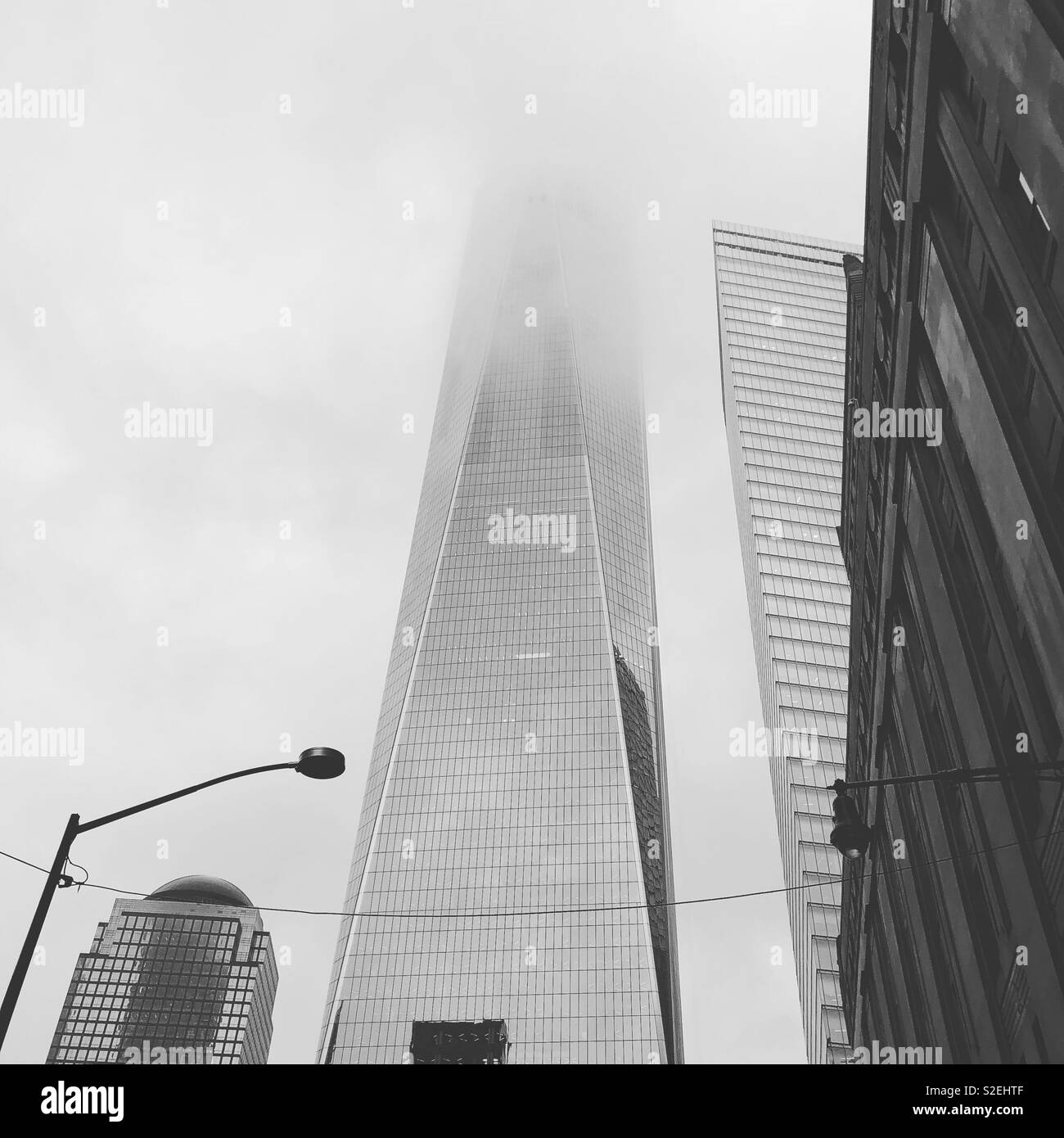 World Trade Center en un día brumoso Foto de stock