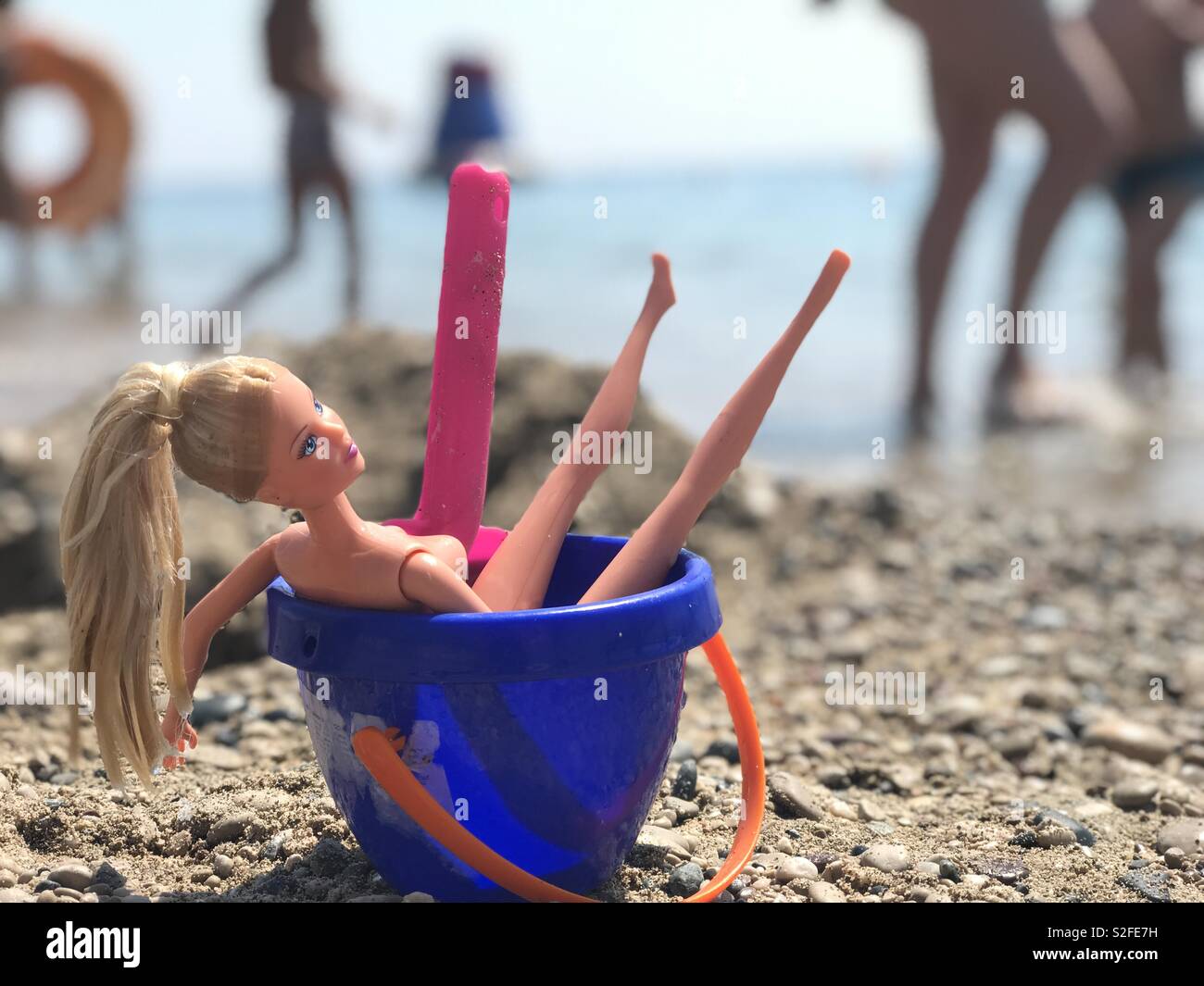 Beach barbie doll fotografías e imágenes de alta resolución - Alamy