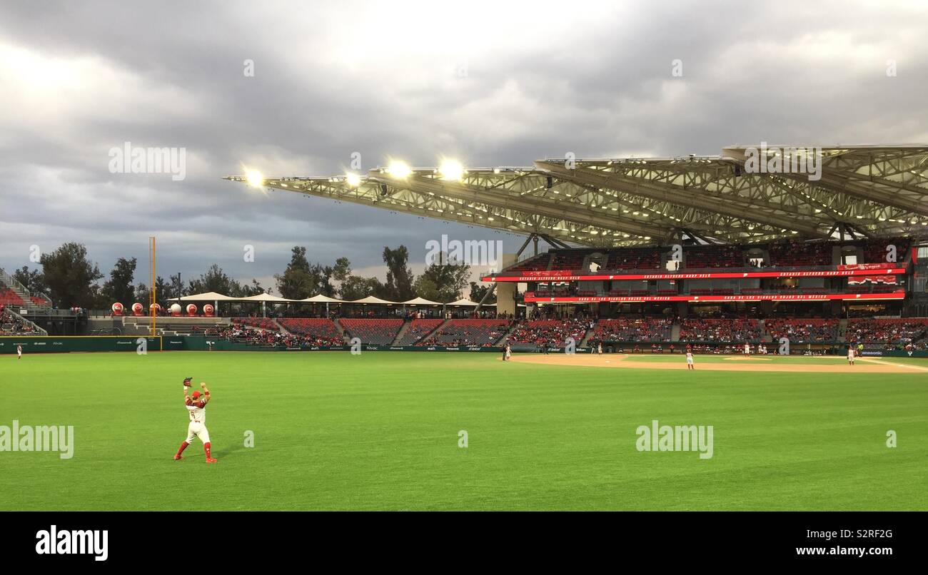 Estadio de Beisbol Alfredo Harp Helú. El Diamante de fuego. Diablos de