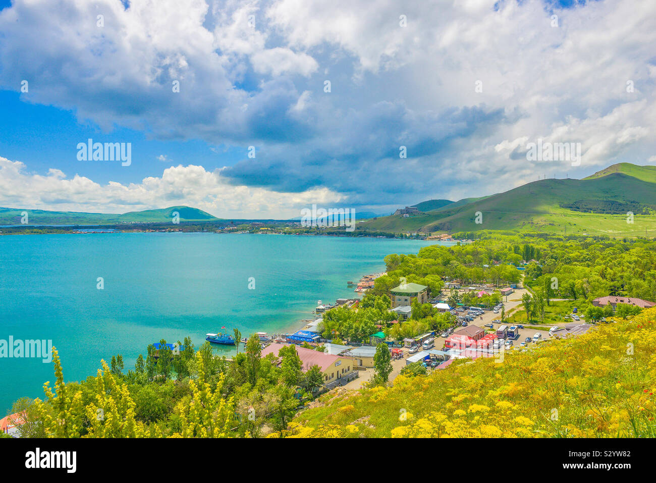 El lago Sevan en Armenia Foto de stock