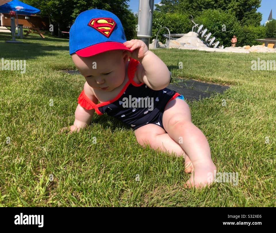 Superman Baby Fotos E Imagenes De Stock Alamy