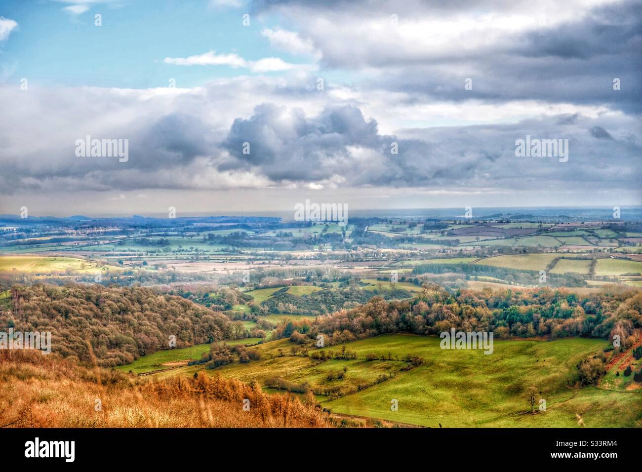 Paisaje de Yorkshire de kilómetros de paisajes impresionantes que hacen que las imágenes de colores se hagan coloridas Foto de stock