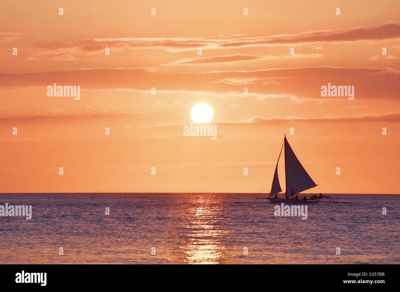 Vela puesta de sol Foto de stock