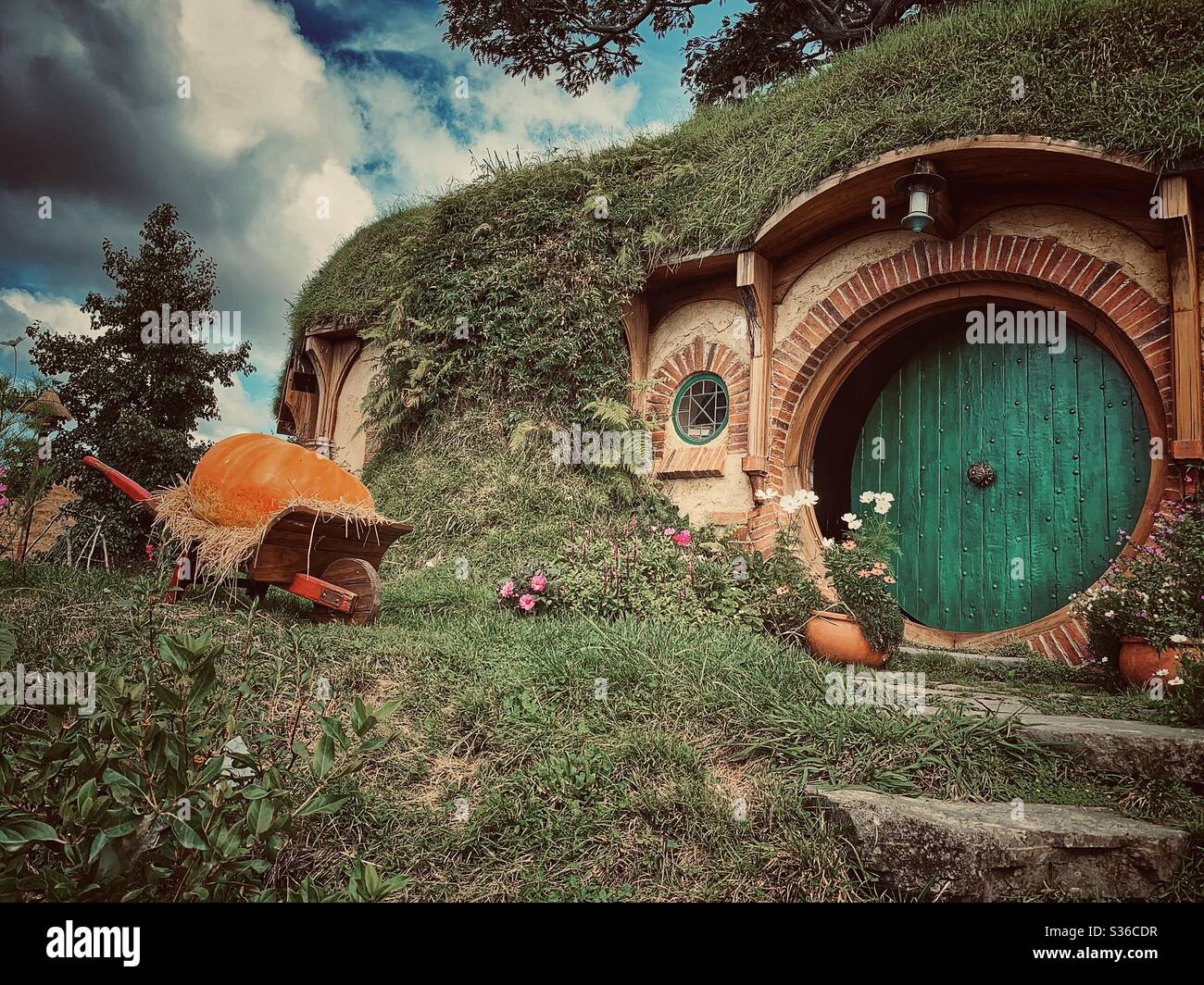 Hobbiton. Bucólico lugar en Nueva Zelanda donde viven los hobbits de la Tierra Media. El Señor de los anillos de cine. Foto de stock