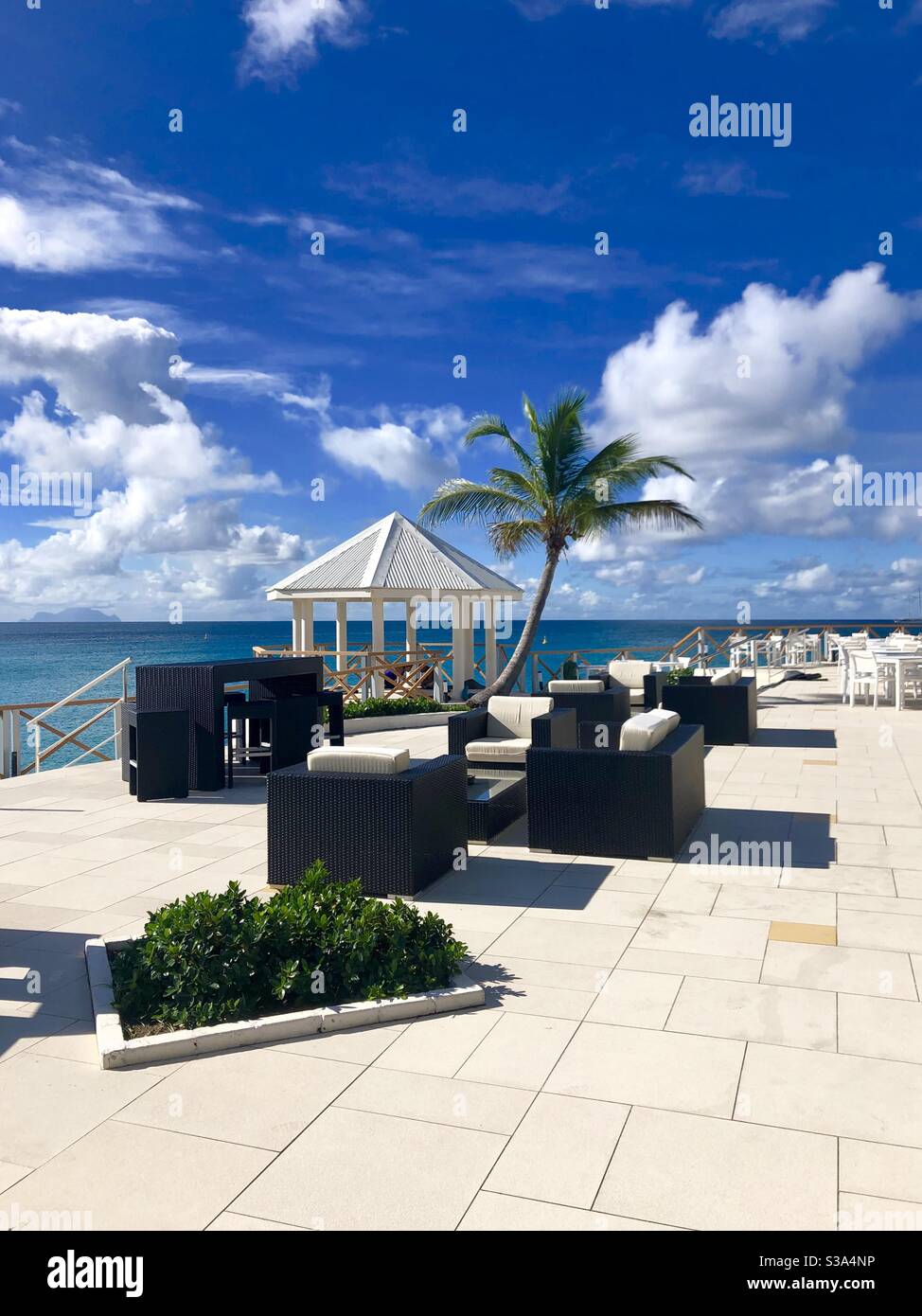 Isla del Caribe, hermosa terraza Foto de stock