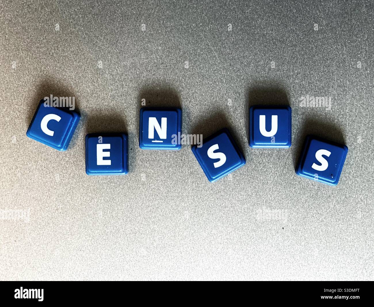El censo del Reino Unido es el 21 2021 de marzo. La palabra censo se espeló usando azulejos. Foto de stock