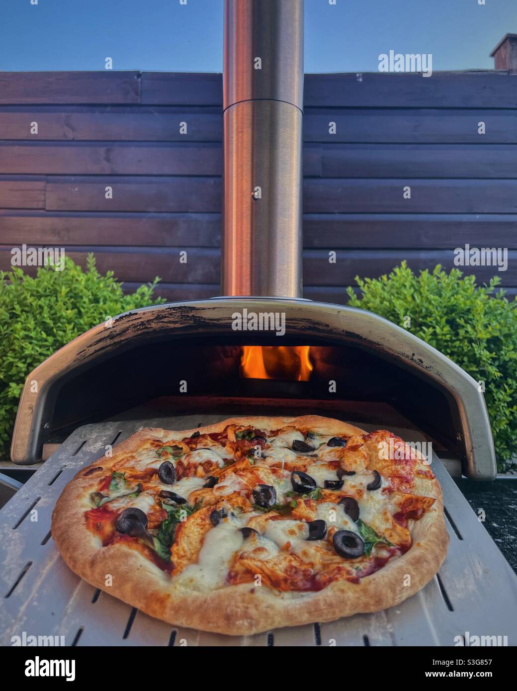 Horno De Pizza Ooni Fotos e Imágenes de stock - Alamy
