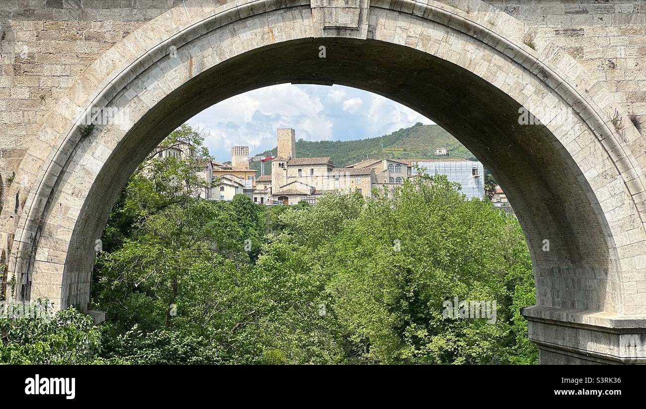 Puente Tufillo, hoy Sant’Antonio, Ascoli Piceno, región de Marche, Italia Foto de stock