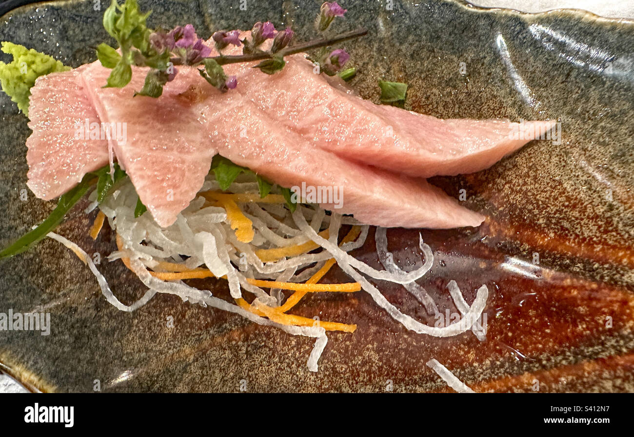 Plato de sashimi de atún o’toro Fotografía de stock Alamy