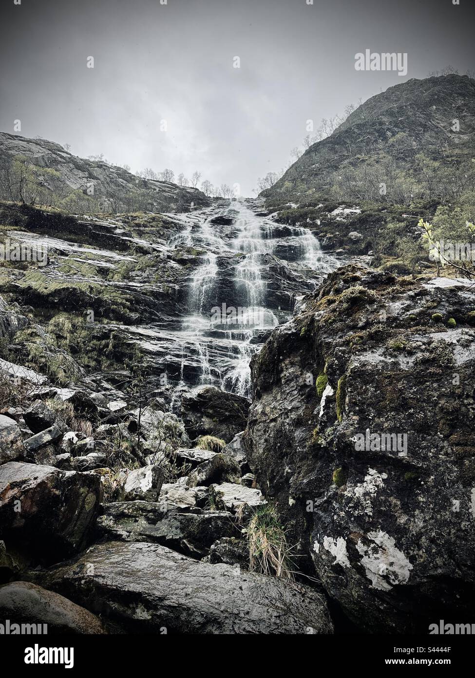 Steall Falls, Nevis Range, Escocia Foto de stock