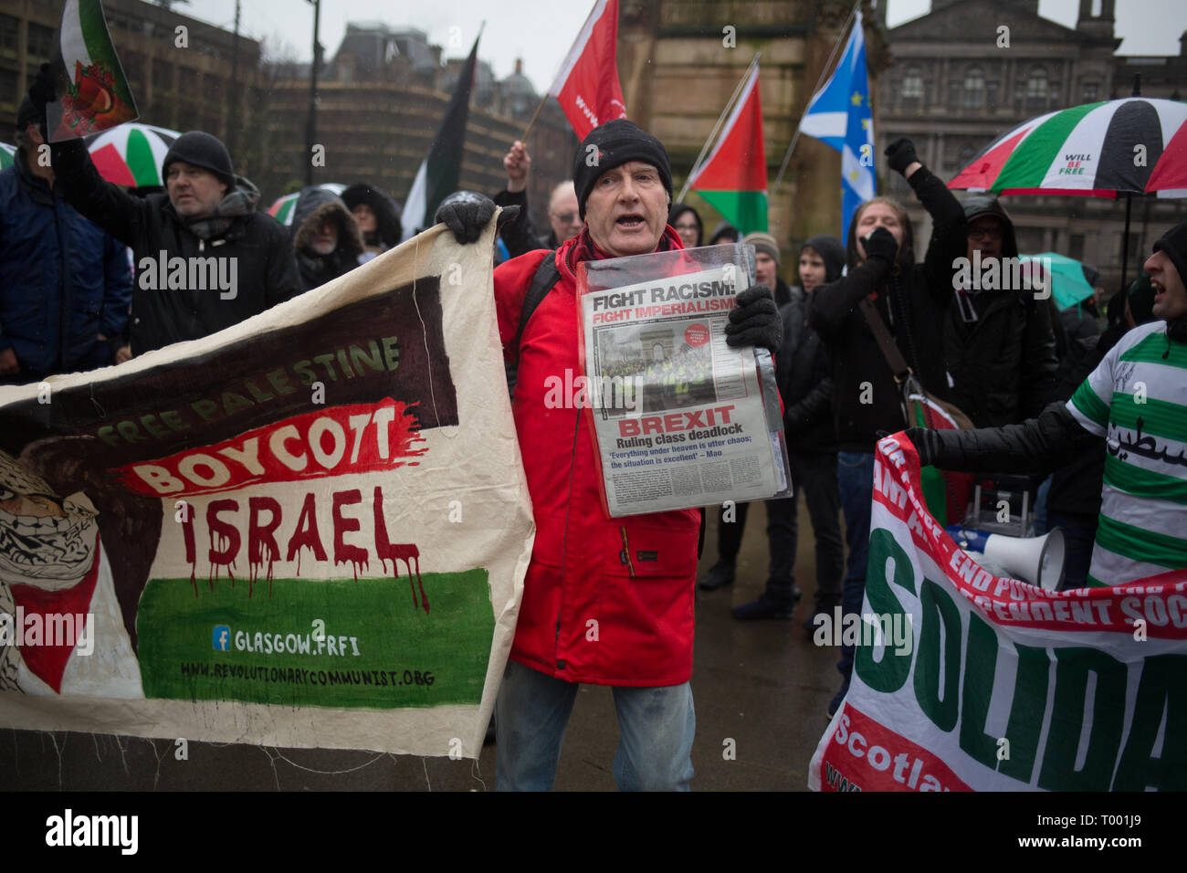 Glasgow, Escocia, el 16 de marzo de 2019. Pro-Israel Pro-Palestine y grupos se reúnen en un mitin anti-racismo en George Square, en Glasgow, Escocia, el 16 de marzo de 2019. Foto por: Jeremy Sutton-Hibbert/Alamy Live News. Foto de stock