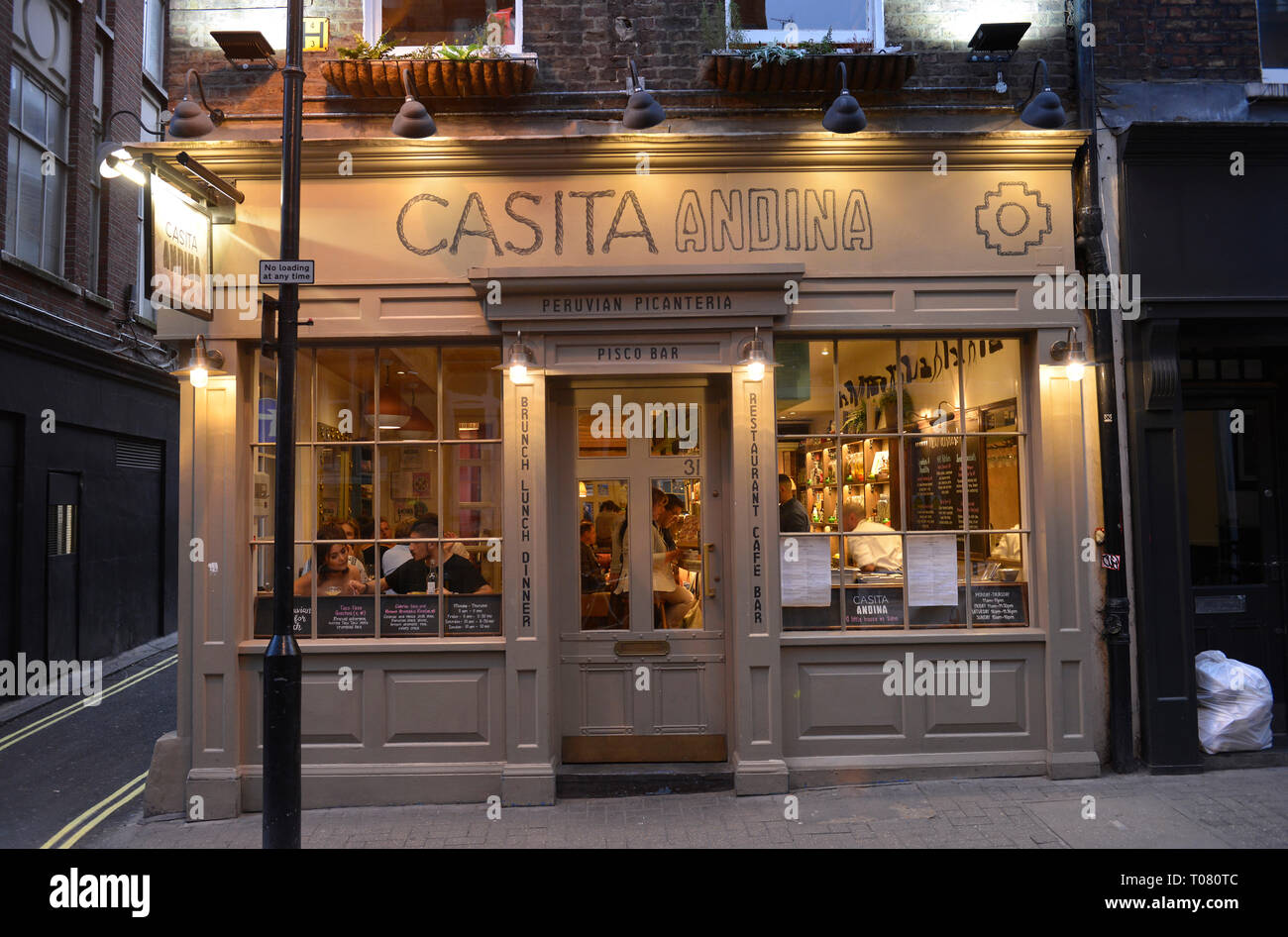 Restaurante, Casita Andina, Gran molino st, Soho, Londres, Inglaterra, Grossbritannien Foto de stock