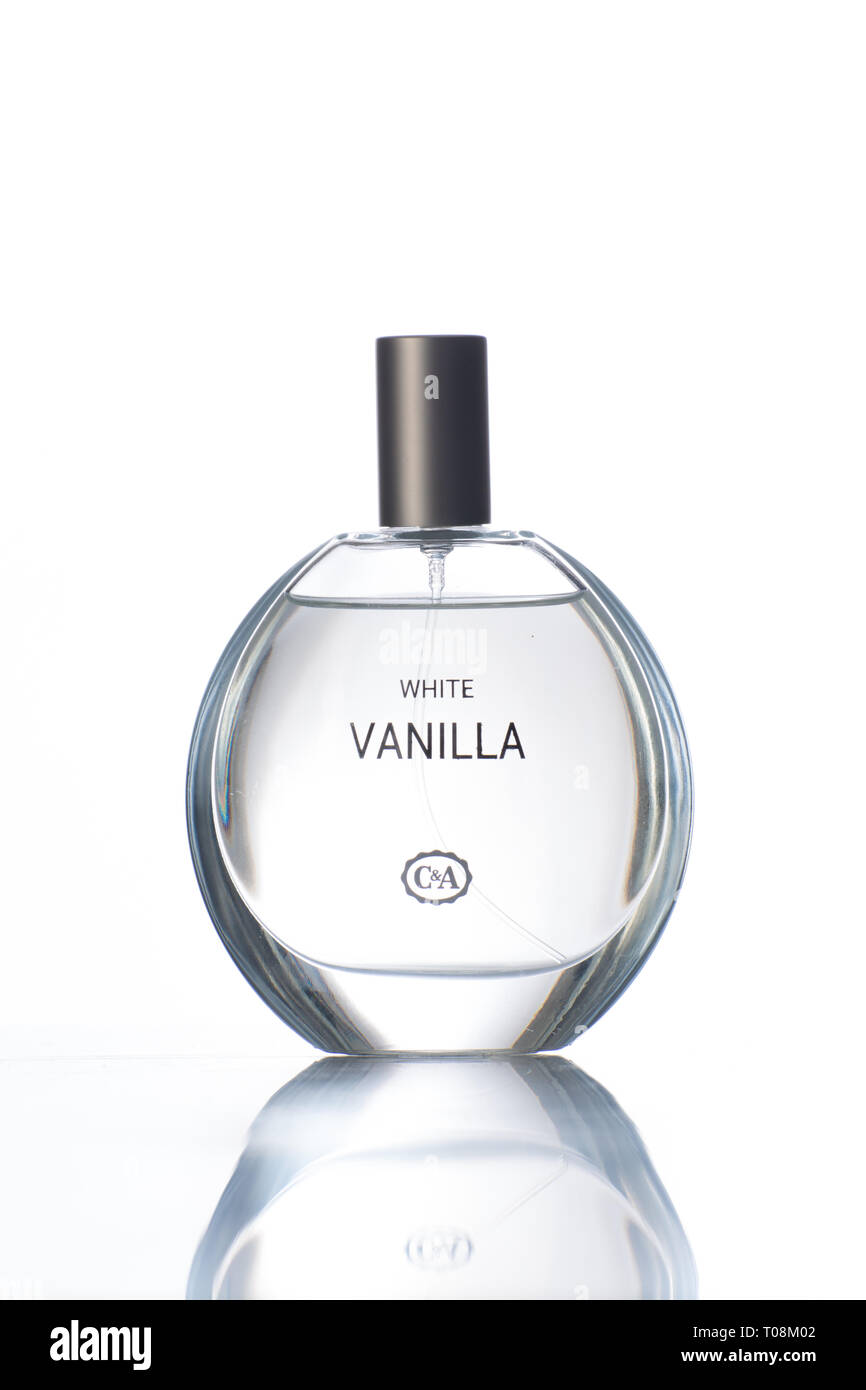 Perfume de vainilla blanca fotografías e imágenes de alta resolución - Alamy