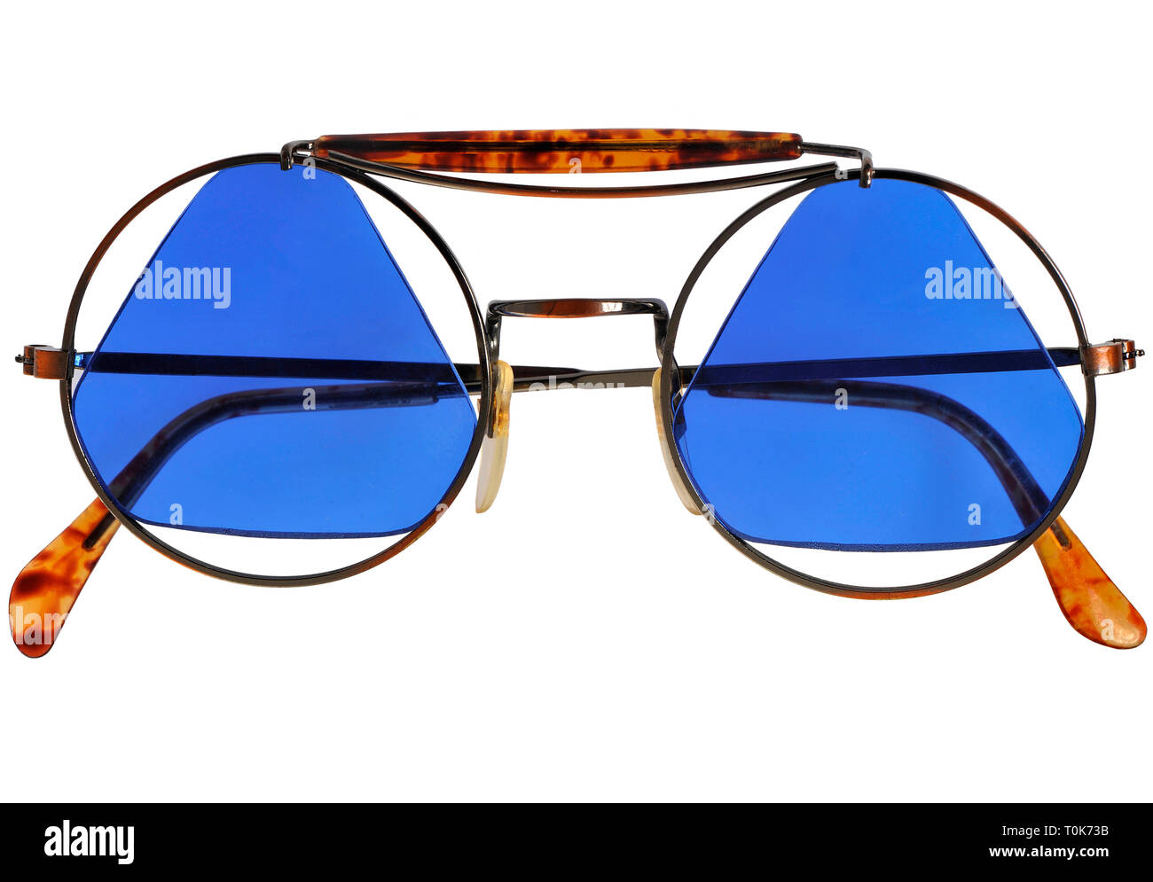 Moda, Accesorios, gafas de sol, gafas de cristal azul, triangulares, Alemania, circa 1963-Clearance-Info-Not-Available Additional-Rights Foto de stock