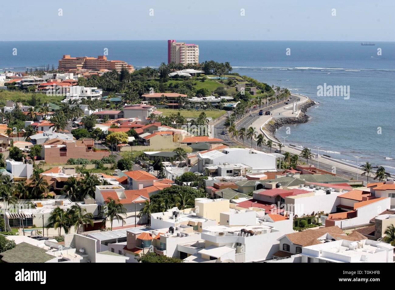 VERACRUZ.- Vista aerea de la zona residencial de Costa de Oro y la playa de  penacho del Indio. /FOTOJAROCHA.COM/ Saúl Ramírez /NortePhoto Fotografía de  stock - Alamy
