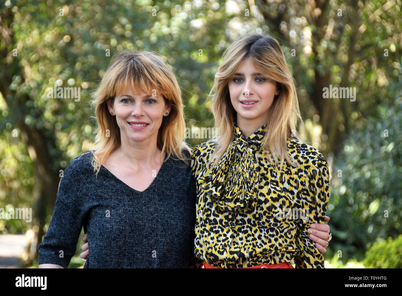 Roma, Italia. El 22 de marzo de 2019. La Casa del Cinema, la película de presentación TUTTE LE MIE NOTTI Barbora Bobulova y Benedetta Porcaroli Crédito: Giuseppe Andidero/Alamy Live News Foto de stock