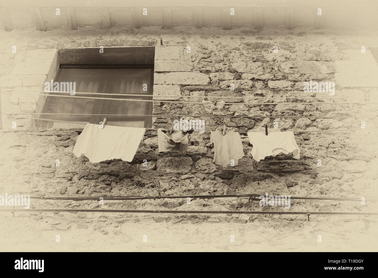 Servicio de lavandería a secar en Siena, Toscana, Italia. Foto de stock