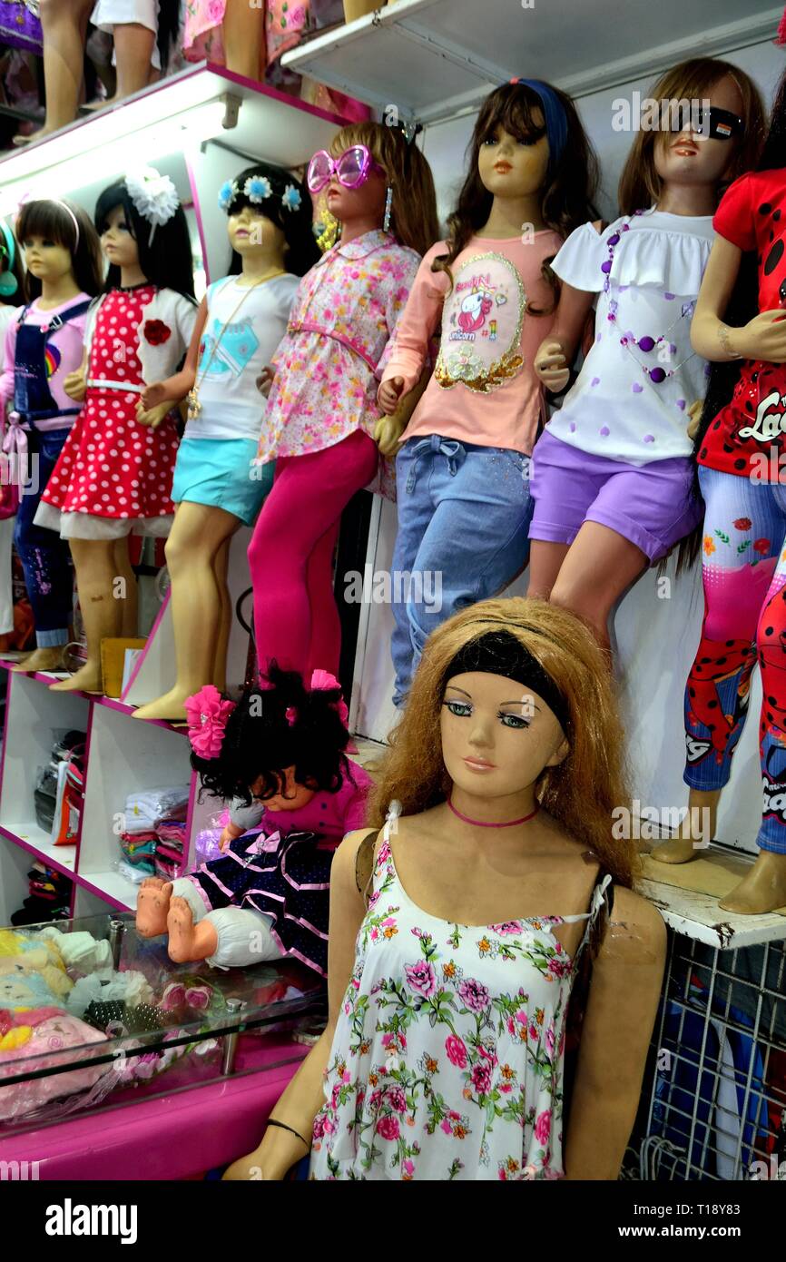 Venta de mu ecas centro comercial en Lima. Departamento de Lima