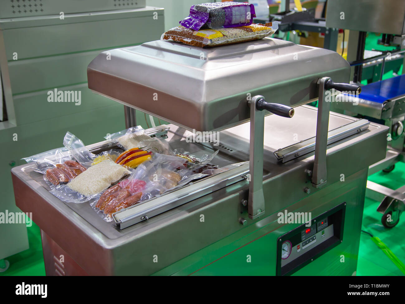 Maquina Automatica Para Envasar al Vacio Alimentos Sellado